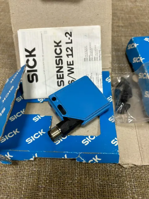 SICK WE12L-2P430 / 2021726 Industrial Sensor product photo 6