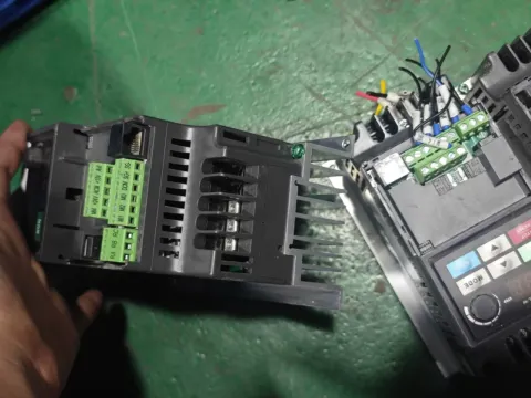 Delta / 台达 VFD007EL43W Motor & Drive Component product photo 4