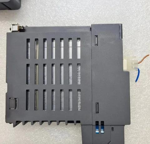 Mitsubishi Electric Q173DSCPU Industrial Control Board — product photo 17 of 24