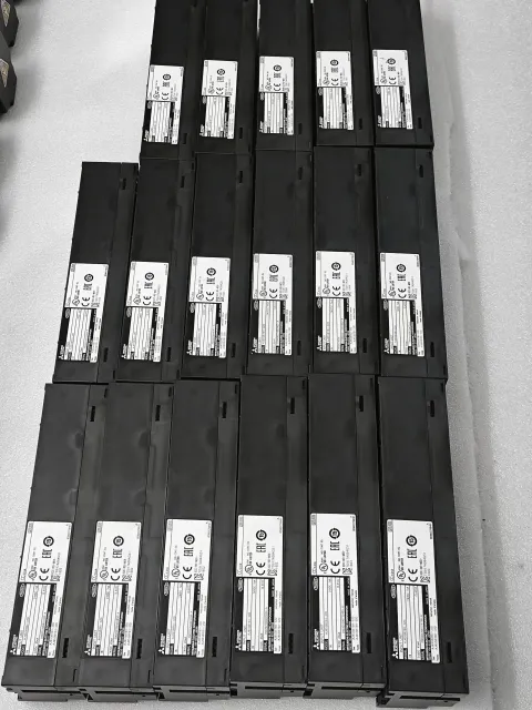 Mitsubishi Electric AJ65SBTB1-32D I/O Module — product photo 8 of 50