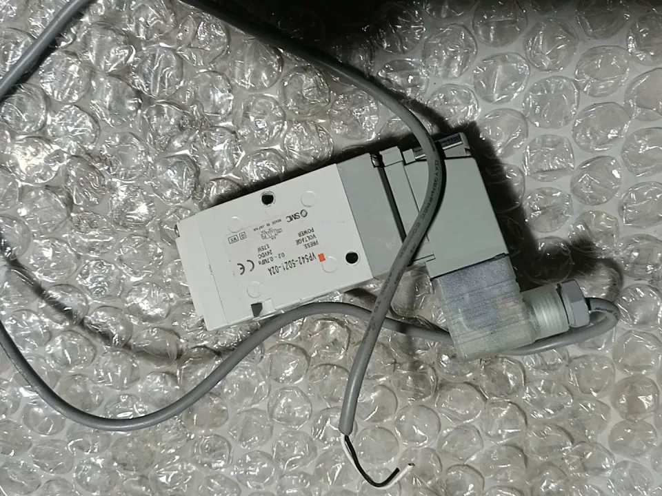 SMC VP542-5DZ1-02A Industrial Automation Component product photo 1