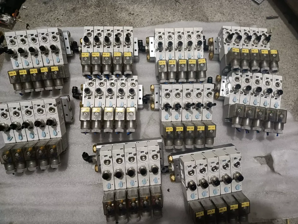 MINDMAN MVSC-220-4E1 Industrial Automation Component product photo 1