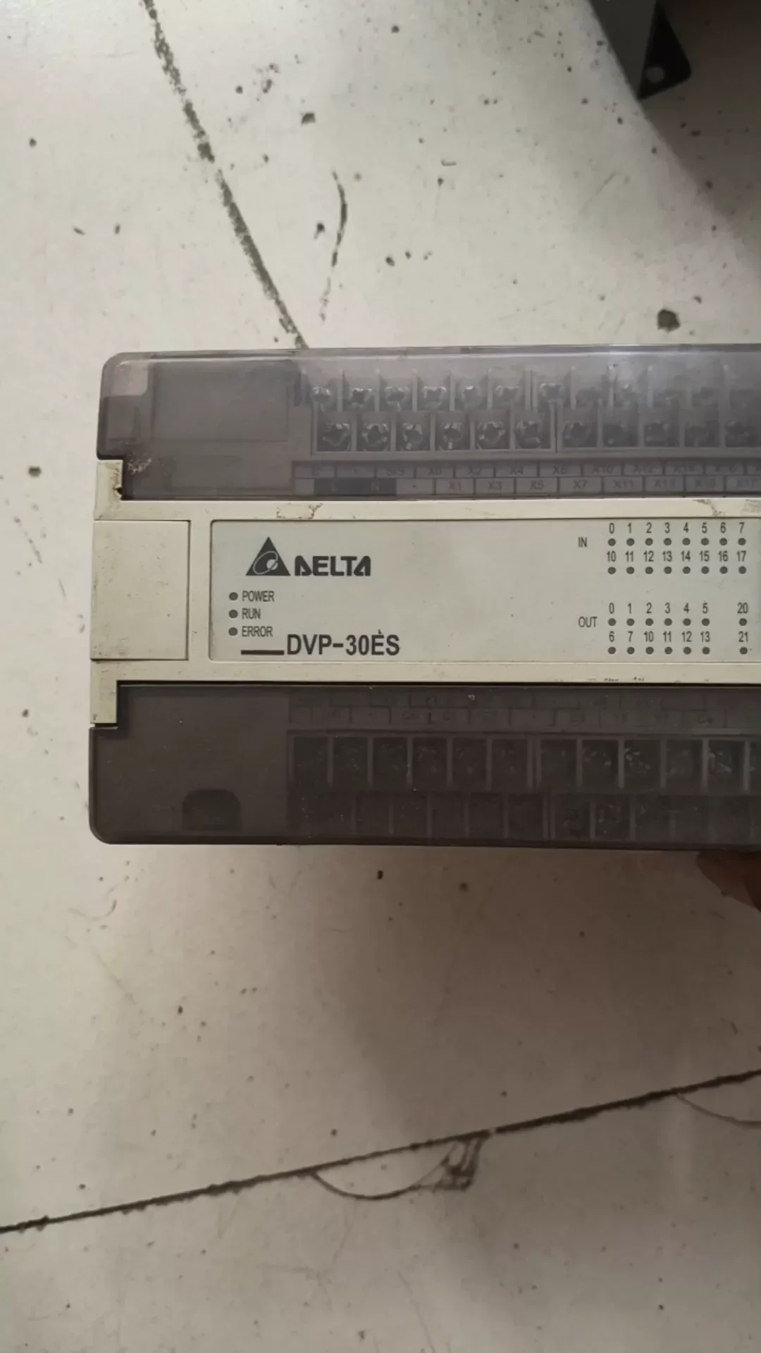 Delta DVP30ES00R2 PLC Module product photo 1