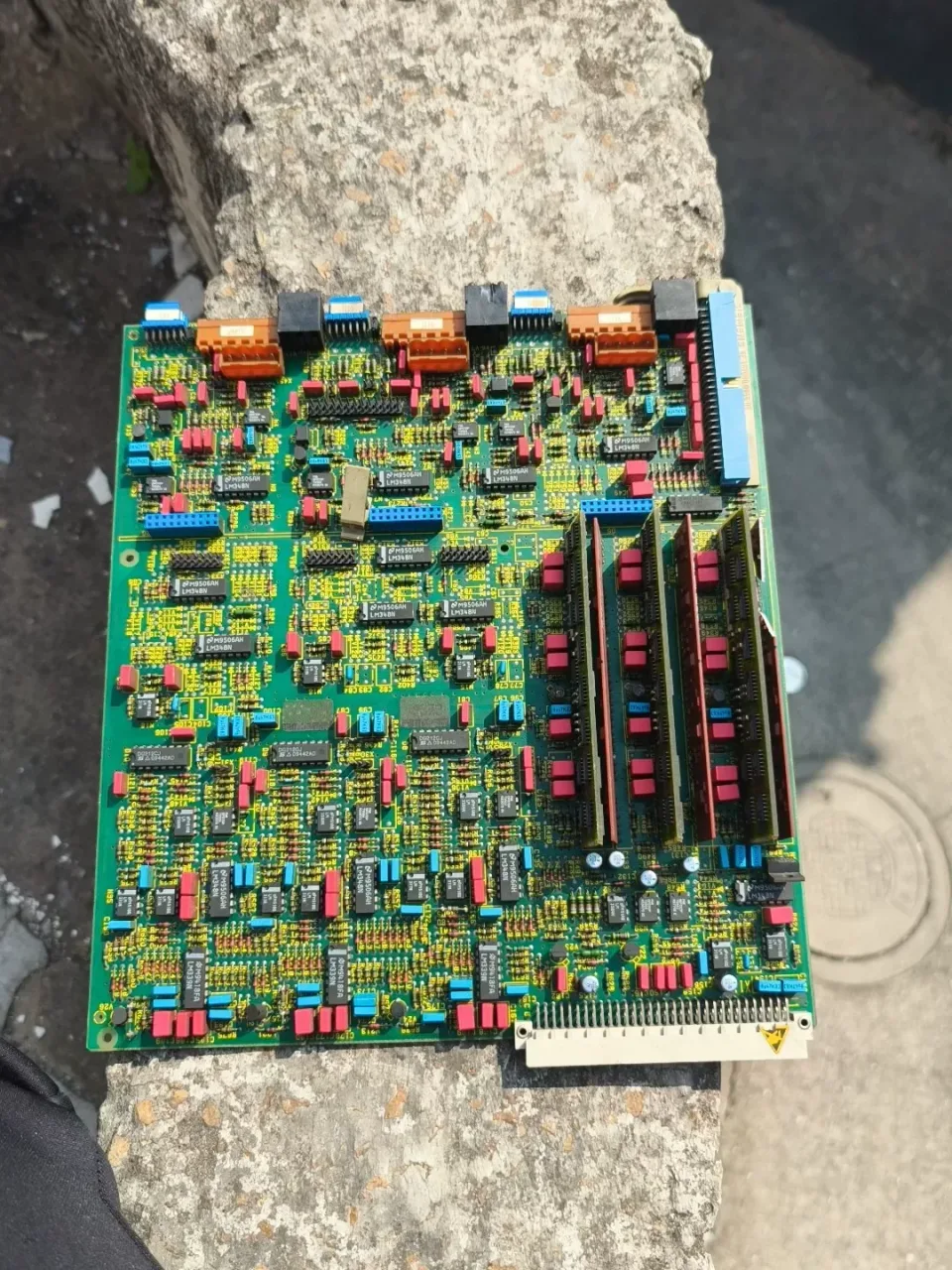Siemens 6SC6100-0NA21 Motor & Drive Component product photo 1