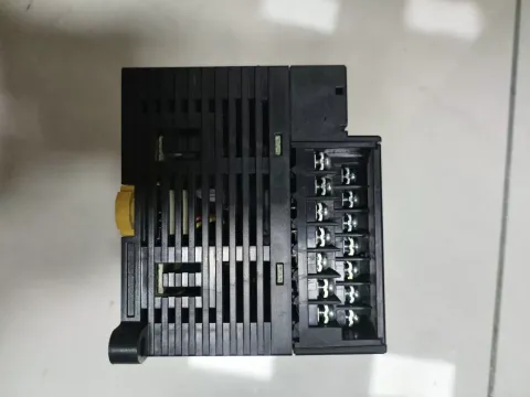 Omron CP1E-E20SDR-A PLC Module product photo 6