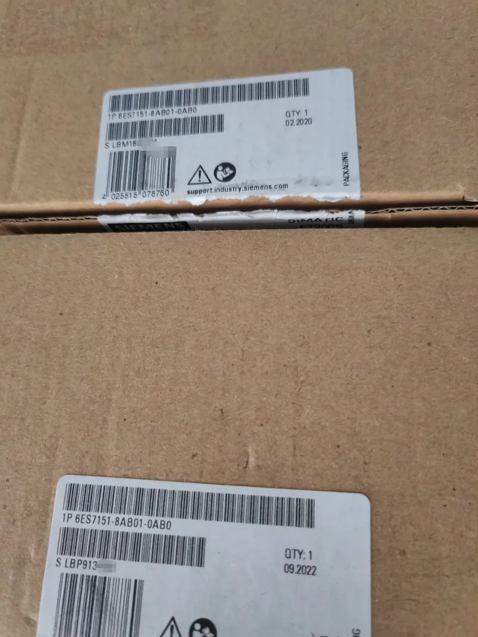 Siemens 6ES7151-8AB01-0AB0 Industrial Automation Component — product photo 1 of 23