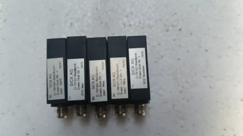 SICK WT9L-N330 Industrial Sensor product photo 5