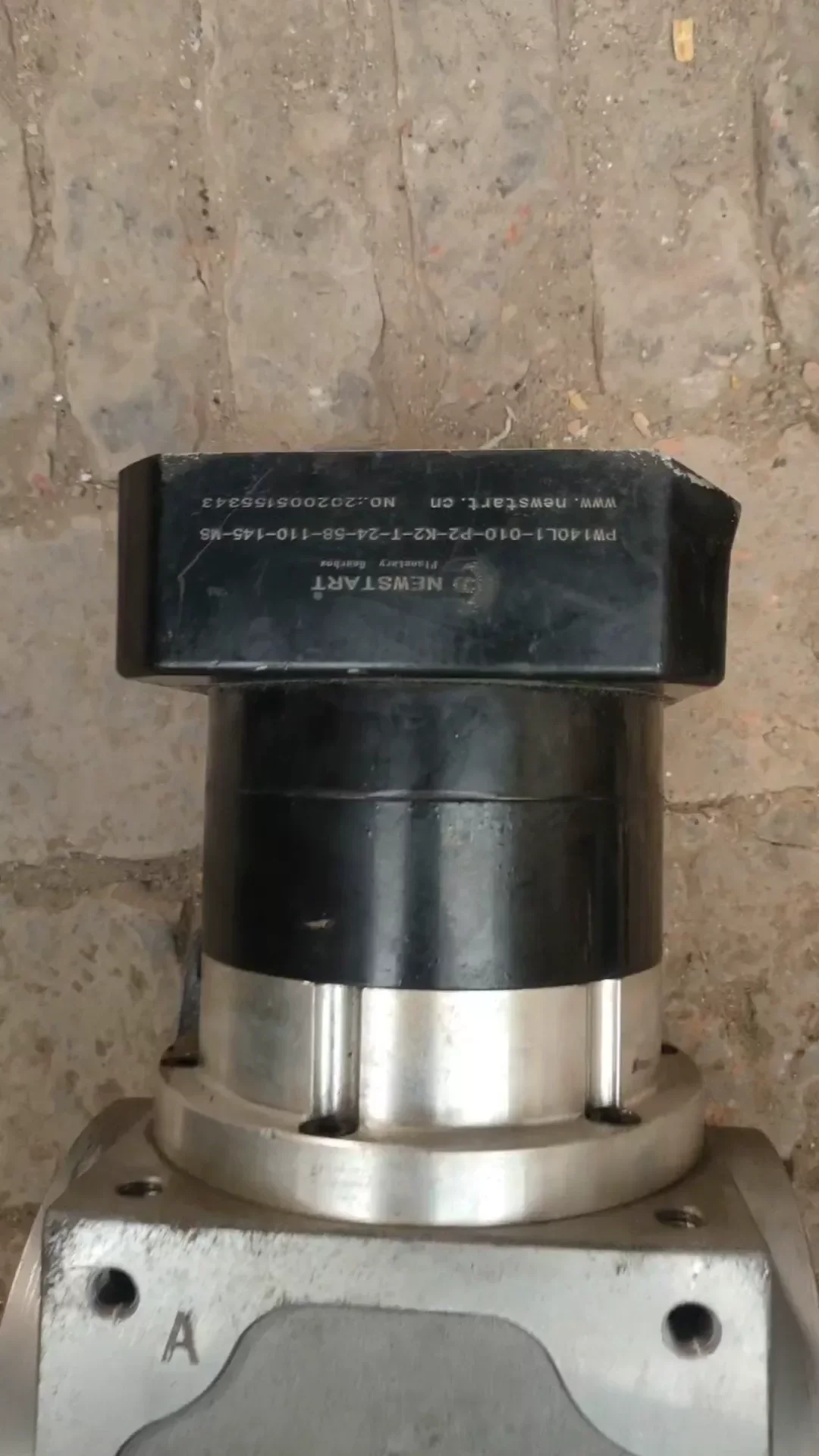 White Label PW140L1-010-P2-K2-T-24-58-110-145-M8 Industrial Automation Component product photo 1