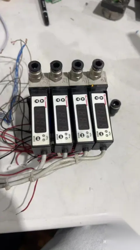 CONVUM MPS-R23C-NGA Industrial Sensor product photo 1