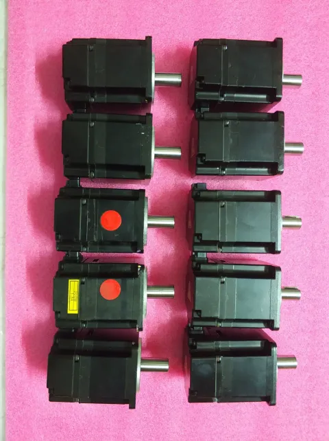 Yaskawa SGMJV-02A3A21 Motor & Drive Component product photo 5