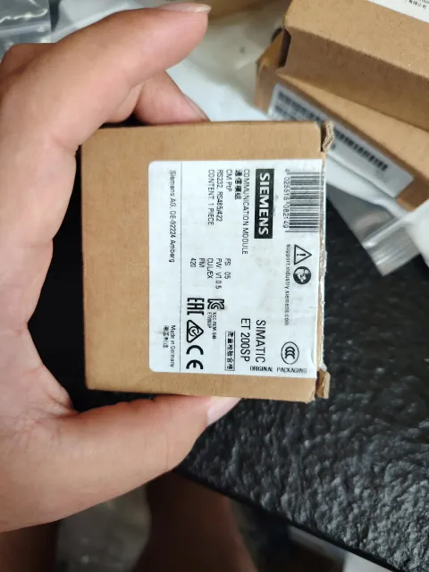 Siemens 6ES7137-6AA00-0BA0 PLC Module — product photo 7 of 8
