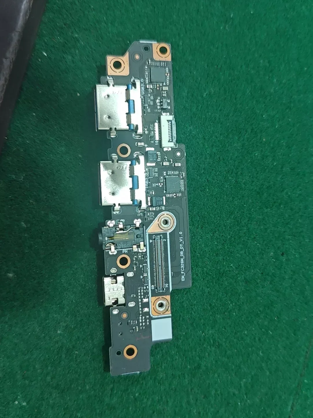 White Label EM-FC326M-DB-DY-V1.0 I/O Module product photo 1