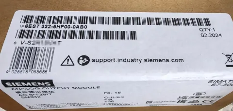 Siemens 6ES7332-5HF00-0AB0 Industrial Automation Component product photo 1