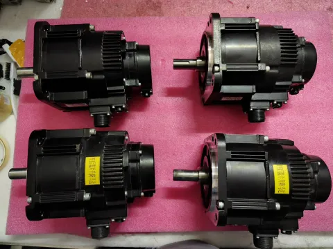 Yaskawa SGMGV-09ADC6C Motor & Drive Component product photo 3