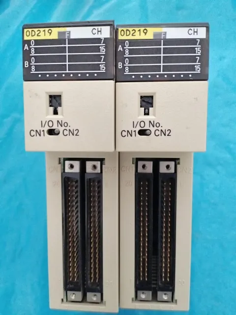 Omron C200H-OD219 PLC Module product photo 1
