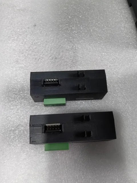 Schneider Electric NF007 Industrial Sensor product photo 2