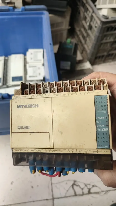Mitsubishi Electric FX1S-30MR-001 PLC Module — product photo 24 of 35