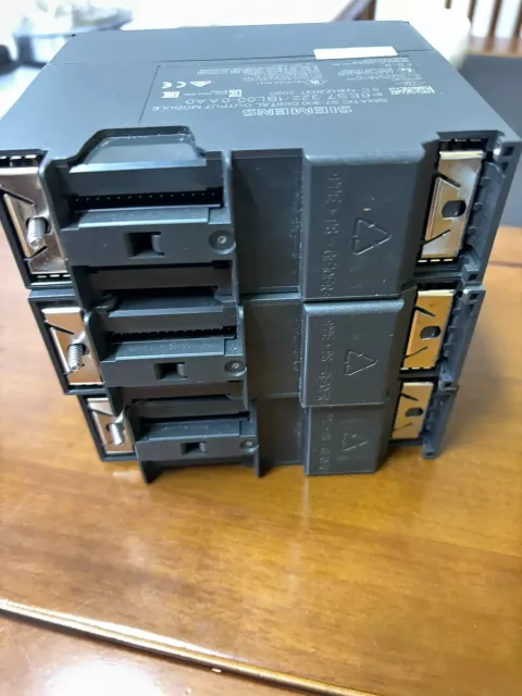Siemens 6ES7 322-1BL00-0AA0 PLC Module product photo 5