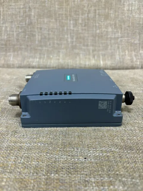 Siemens 6GK5778-1GY00-0AA0 Industrial Automation Component product photo 4