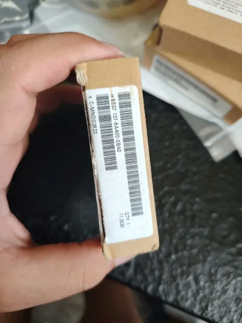 Siemens 6ES7137-6AA00-0BA0 PLC Module — product photo 6 of 8