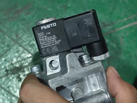 Festo MFH-3-1/2-S / 7960 Industrial Automation Component product photo 4