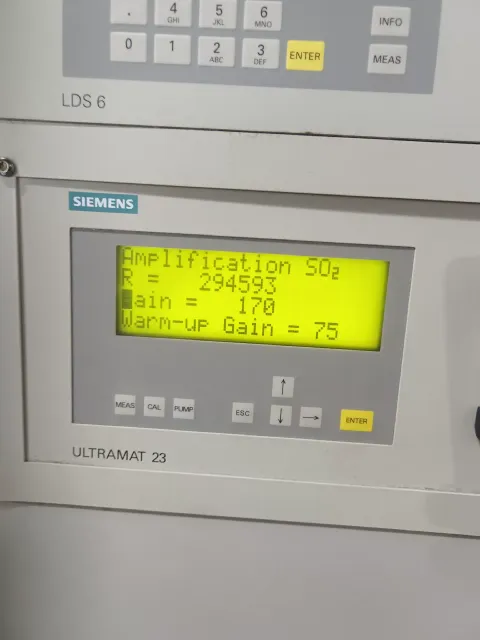 Siemens 7MB2335-0PG00-3AA1 + 7MB6121-0CE00-0XX1 Industrial Automation Component product photo 3