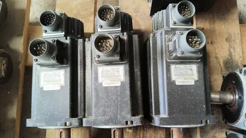 Delta ASD-A2-3023-L; ECMA-C11020RS Motor & Drive Component product photo 5