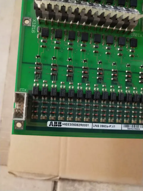 ABB HIEE305082R0001 / UNS 0863A-P,V1 I/O Module product photo 5