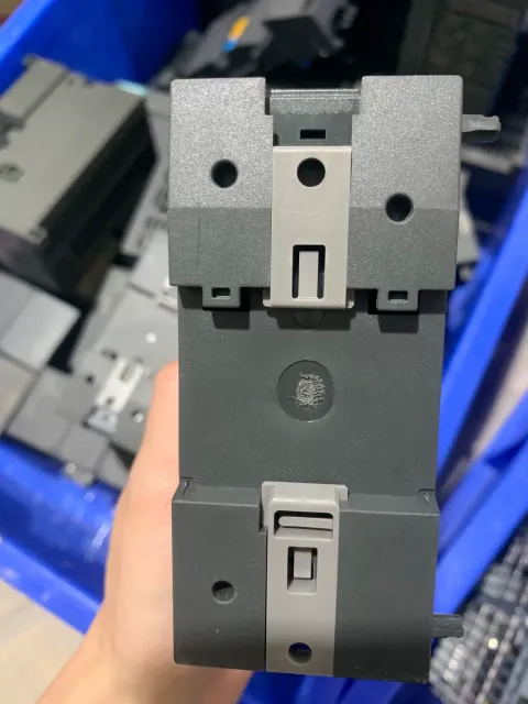 Siemens 6ES7288-3AR02-0AA0 PLC Module product photo 4