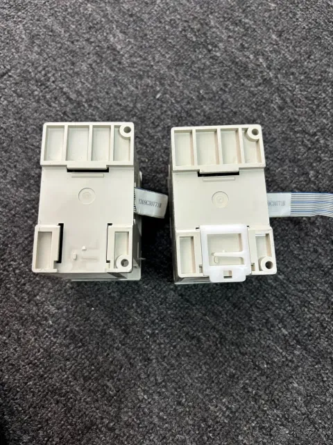 Mitsubishi Electric FX2N-4AD Industrial Automation Component — product photo 13 of 19