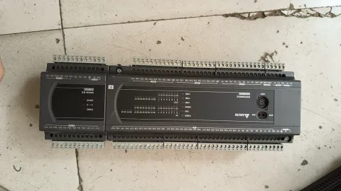 Delta DVP60ES200T + DVP06XA-E2 PLC Module product photo 8