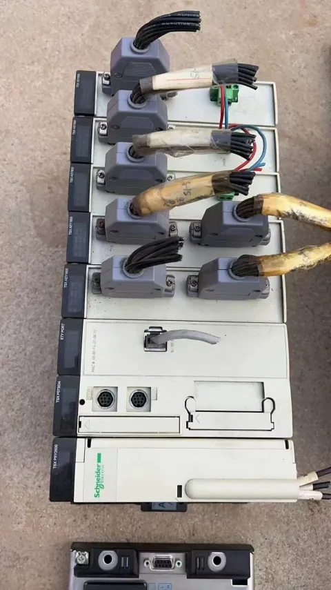 Schneider Electric TSXP573634 PLC Module product photo 7
