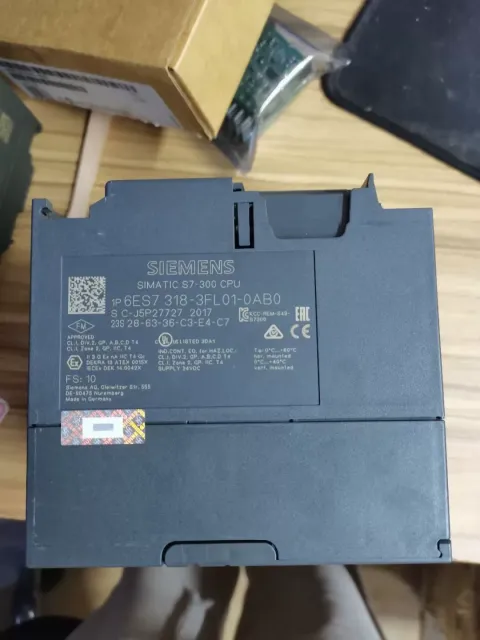 Siemens 6ES7 318-3FL01-0AB0 Industrial Automation Component — product photo 2 of 7