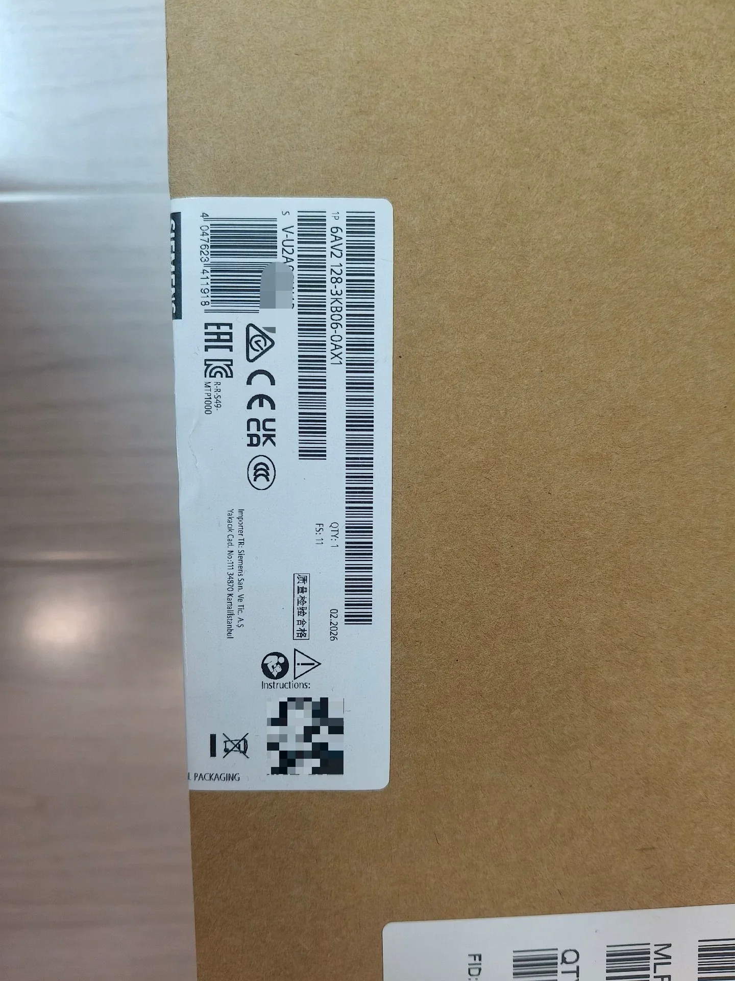 Siemens 6AV2128-3KB06-0AX1 Industrial Automation Component product photo 1