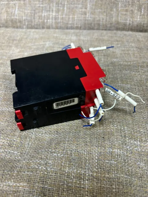 White Label SAFE 2 / AR.9656.2000 Industrial Relay product photo 4