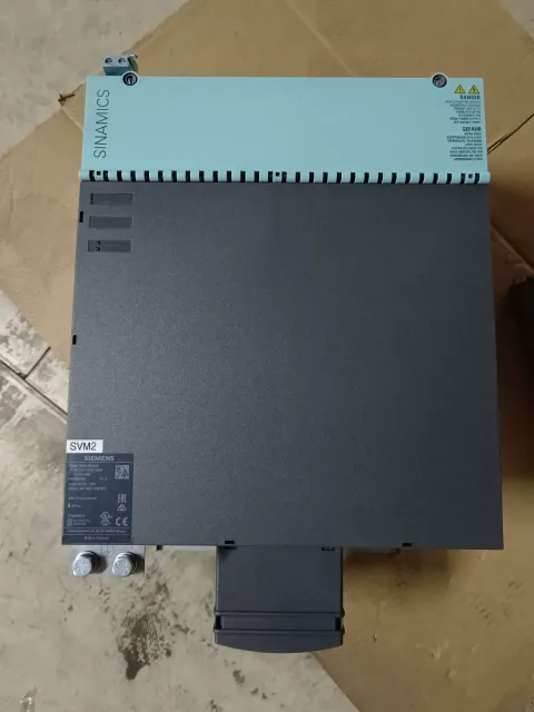 Siemens 6SL3120-1TE31-3AA3 Motor & Drive Component — product photo 4 of 11