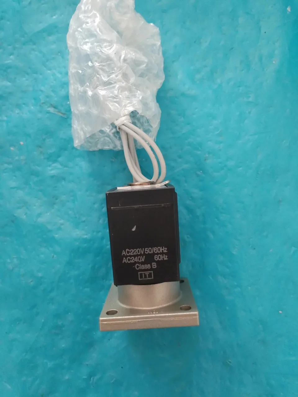 SMC VX2231 Industrial Automation Component product photo 1