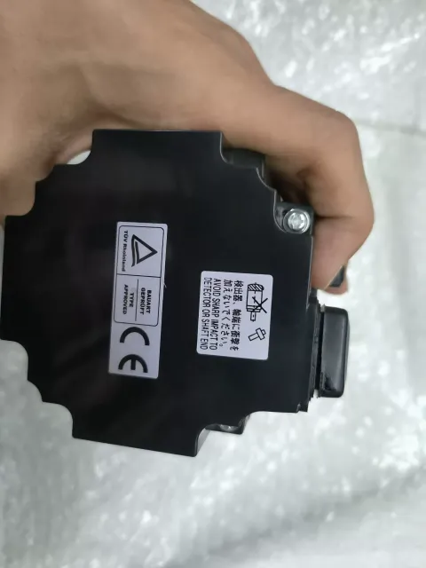 Mitsubishi Electric HF-KP73J Motor & Drive Component product photo 3
