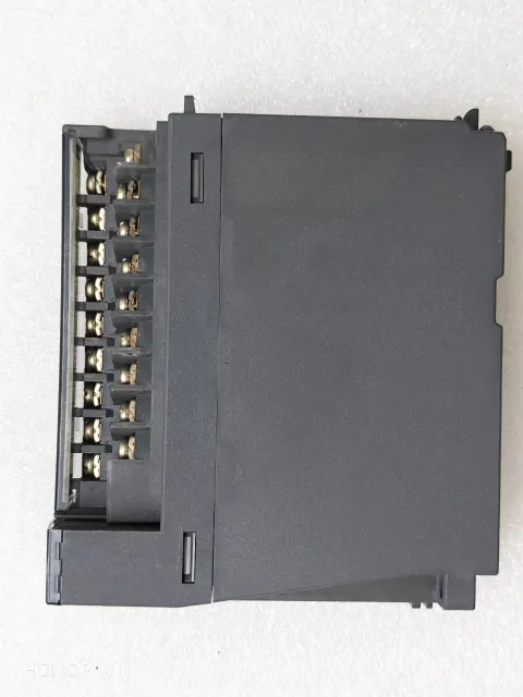 Mitsubishi Electric Q68ADV Industrial Automation Component — product photo 27 of 40