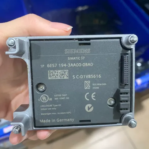 Siemens 6ES7194-3AA00-0BA0 Industrial Automation Component product photo 1
