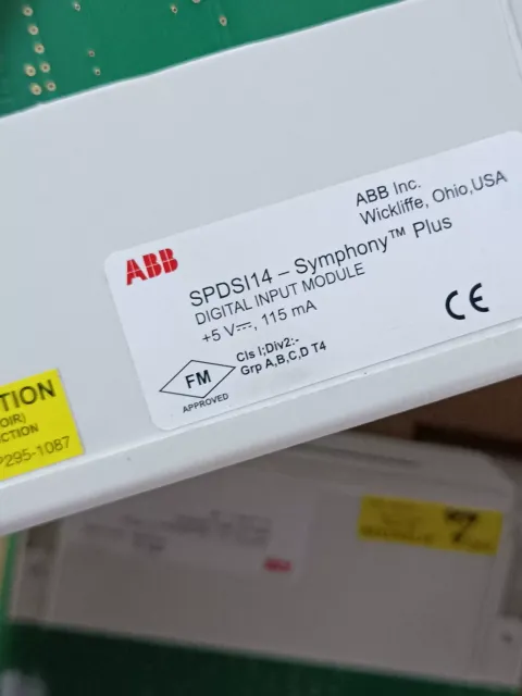 ABB Bailey SPASO11 / SPDSO14 / SPFEC12 / SPDSI14 I/O Module product photo 4