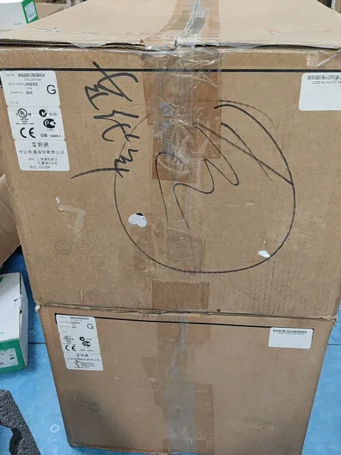 Delta VFD220F43A Motor & Drive Component product photo 1