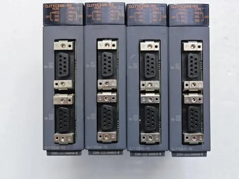 Mitsubishi Electric QJ71C24N-R2 Industrial Automation Component — product photo 33 of 48