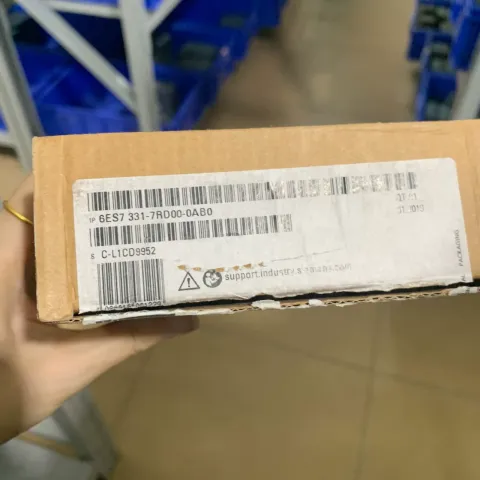 Siemens 6ES7331-7RD00-0AB0 PLC Module product photo 1