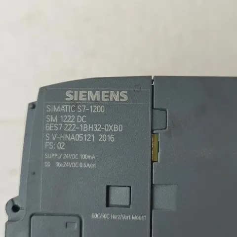 Siemens 6ES7 222-1BH32-0XB0 PLC Module product photo 3