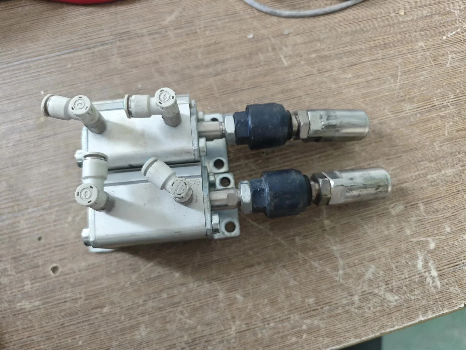 SMC CDQ2A25-20DMZ-XC2 Industrial Automation Component product photo 1