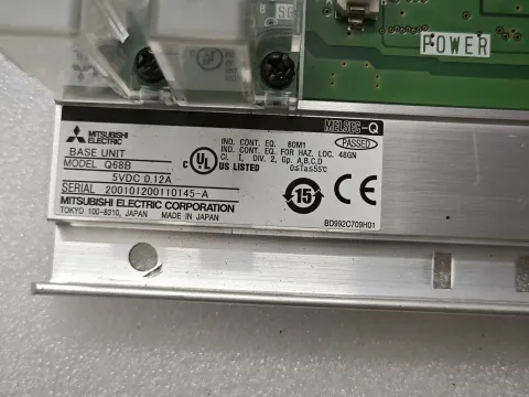 Mitsubishi Electric Q68B PLC Module — product photo 3 of 4
