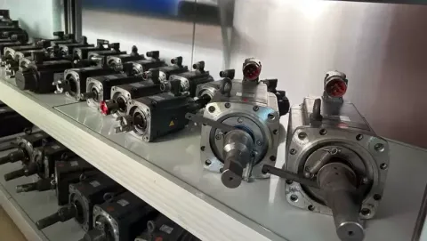 Siemens 1FK7060-2AF71-1CH1 Motor & Drive Component — product photo 2 of 4
