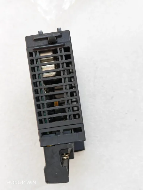 Mitsubishi Electric Q62DA Industrial Automation Component — product photo 4 of 24