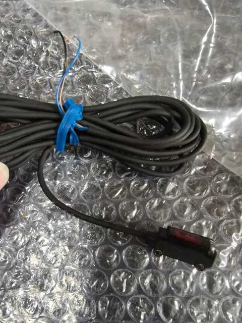 Omron E3T-SL21 Industrial Sensor product photo 1
